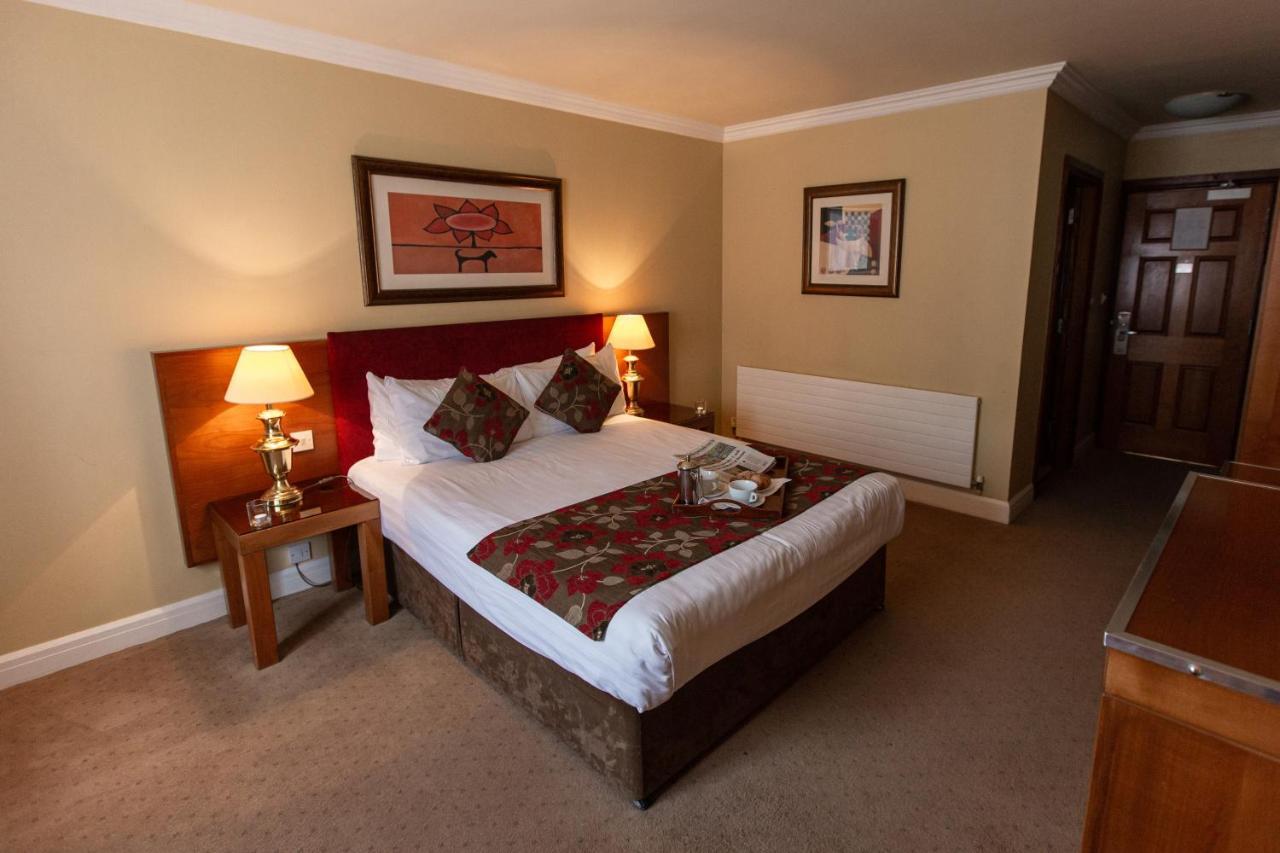 Hamlet Court Hotel Johnstown Bridge Eksteriør billede